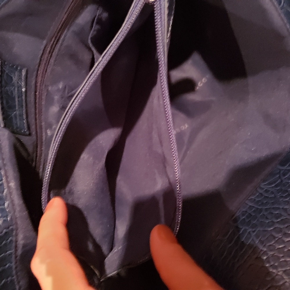 New York and Company | Blue "Alligator" Skin Bag - Picture 4 of 6